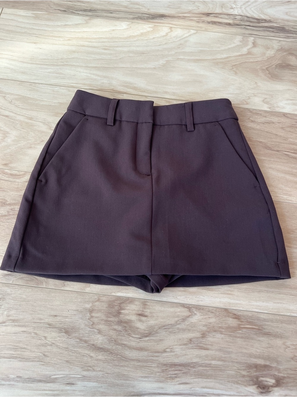 Dynamite Dark Brown Tailored Skort